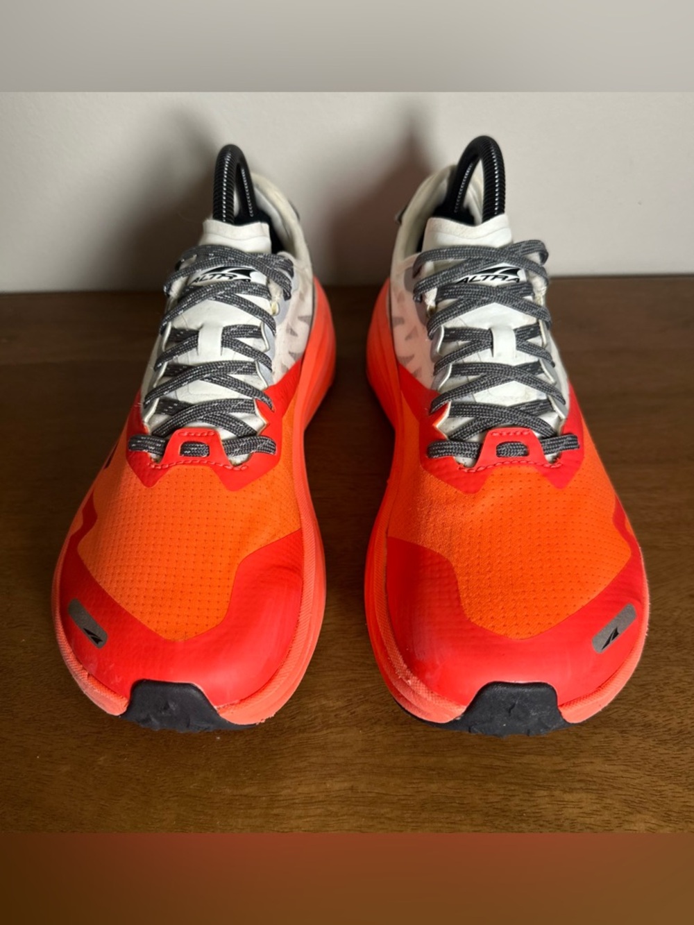 Altra Mont Blanc Carbon - Picture 2 of 5